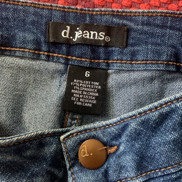 D. JEANS SIZE 6 Denim Button-up Midi Skirt - Picture 6 of 6